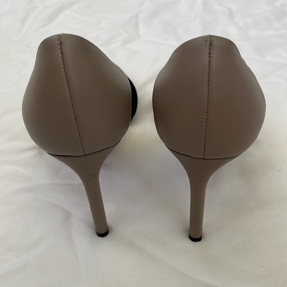 Vince two tone leather 4” heel - Picture 5 of 9